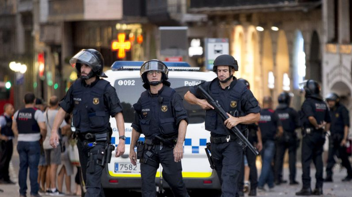 Ισπανικά ΜΜΕ: Ο οδηγός του βαν είναι ένας από τους 5 που σκότωσε η αστυνομία στο Καμπρίλς